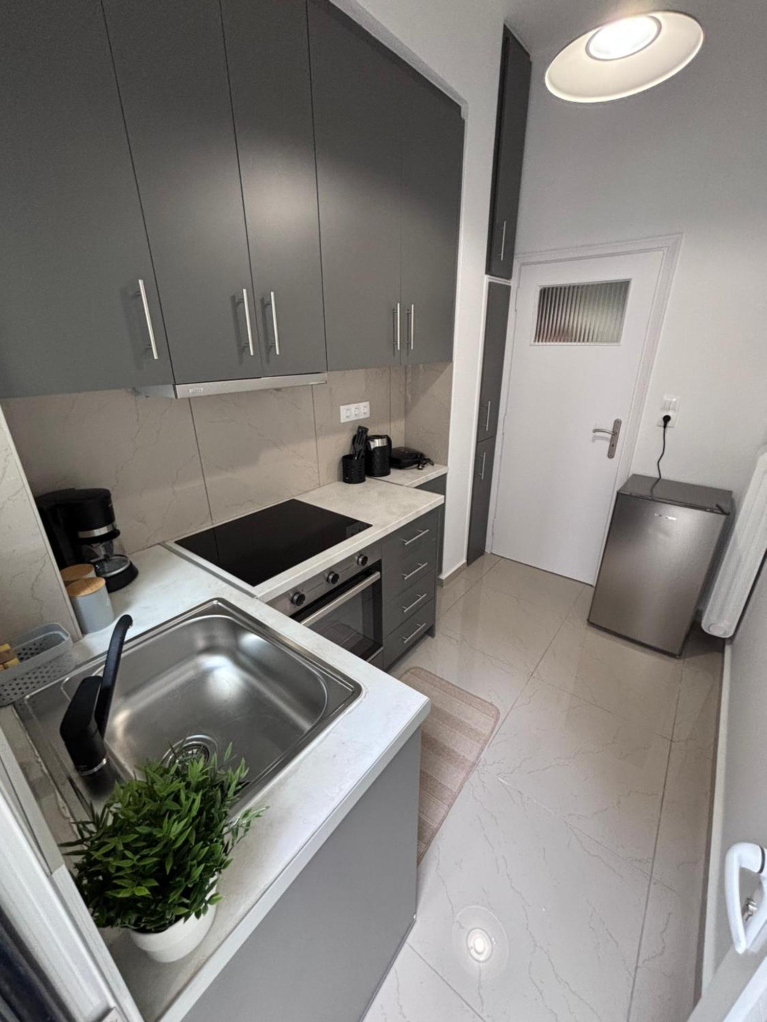 Cozy Apartment In The Heart Of Atenas Exterior foto