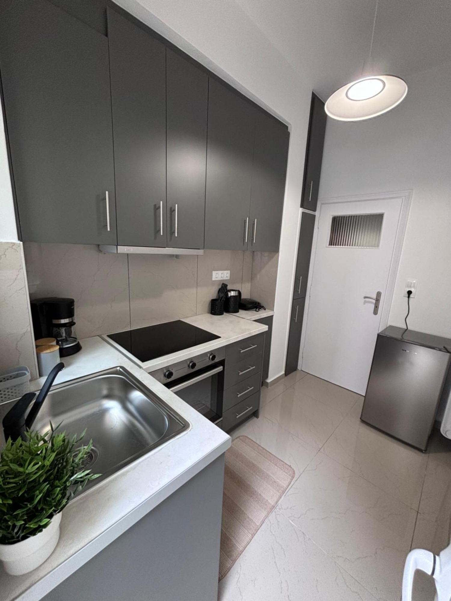 Cozy Apartment In The Heart Of Atenas Exterior foto